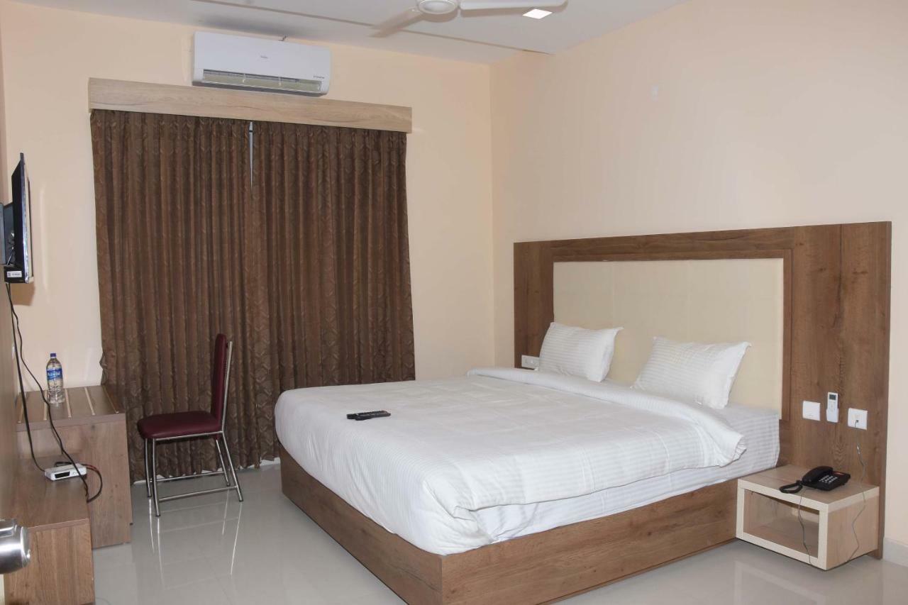 Salem Regency - A Business Stay Zewnętrze zdjęcie